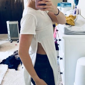 White tunic w/ slits in the sides